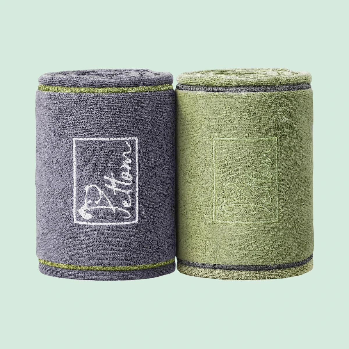 PETTOM Microfibre Towels with Hand Pockets, 130x75cm, two pack