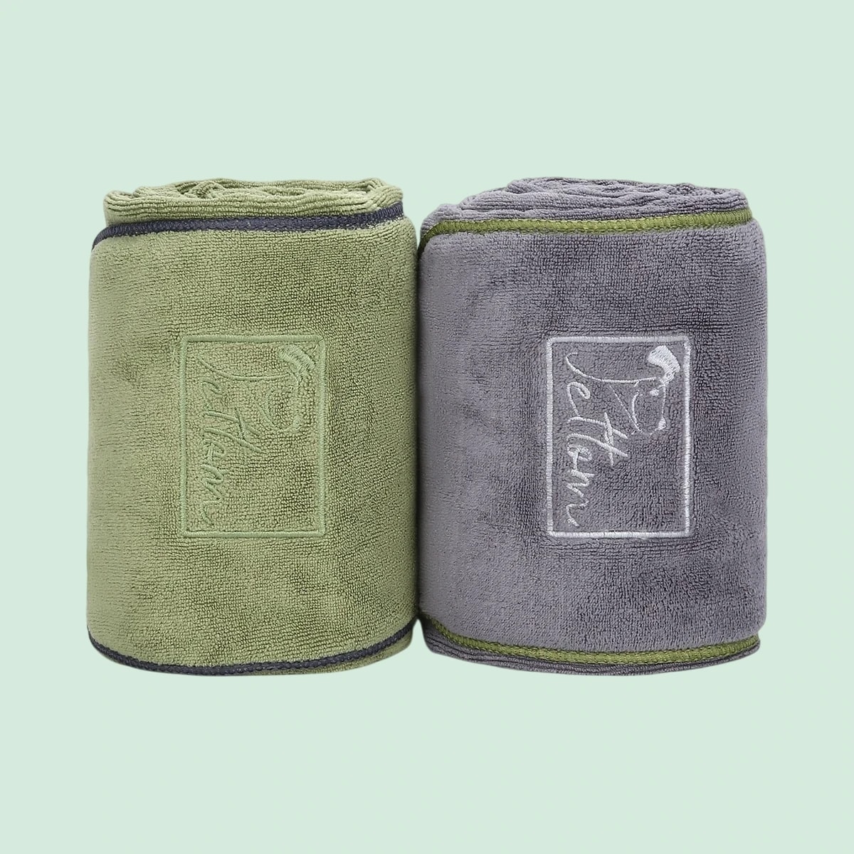 PETTOM Microfibre Towels with Hand Pockets, 90x50cm, two pack